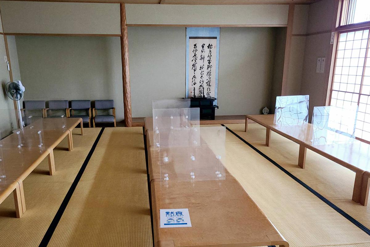 瑞穂斎場の待合室(和室)